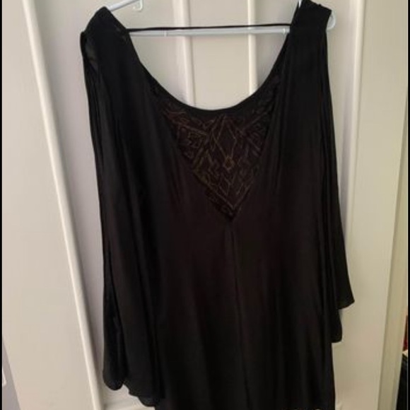 Little black dress - Picture 3 of 4